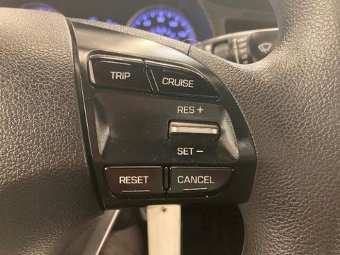 Used 2019 Hyundai Elantra SE w/ Cargo Package FWD image 28