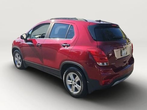 Used 2018 Chevrolet Trax LT w/ Driver Confidence Package image 3