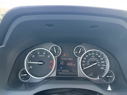 Used 2017 Toyota Tundra Limited image 7