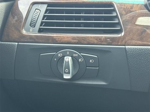 Used 2010 BMW 328i Sedan image 26