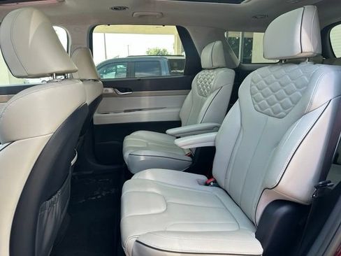 Used 2021 Hyundai Palisade Limited w/ Cargo Package AWD/4WD image 16