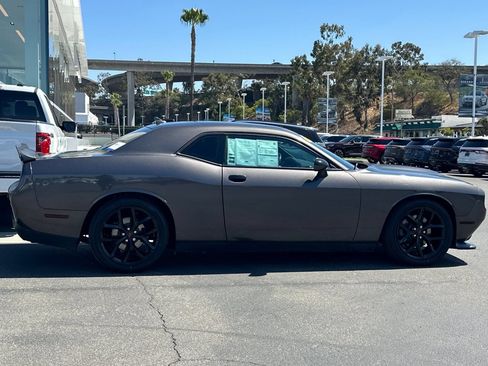 Used 2020 Dodge Challenger GT w/ Blacktop Package RWD image 2