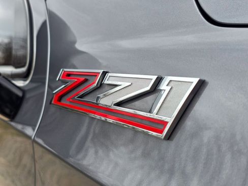 Used 2022 Chevrolet Tahoe Z71 w/ Z71 Off-Road Package image 6