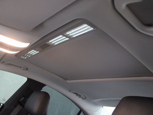 Used 2015 Mercedes-Benz CLS 400 image 13