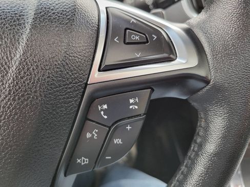 Used 2020 Ford Edge Titanium w/ Equipment Group 301A AWD/4WD image 22
