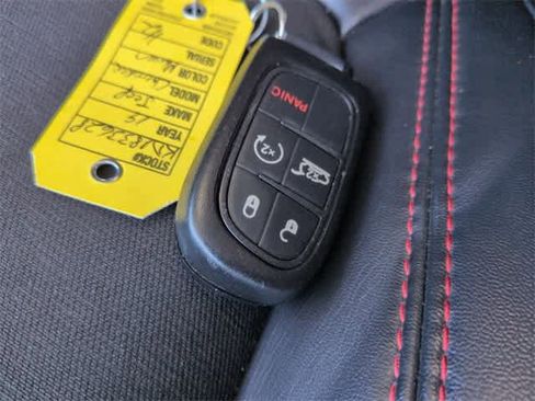 Used 2019 Jeep Cherokee Trailhawk w/ Comfort/Convenience Group image 44