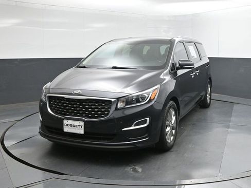 Used 2020 Kia Sedona EX FWD image 22