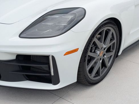 New 2025 Porsche Panamera 4 AWD/4WD image 12