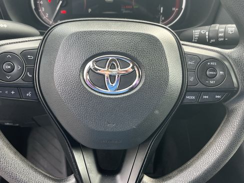 Certified 2025 Toyota RAV4 XLE AWD/4WD image 23