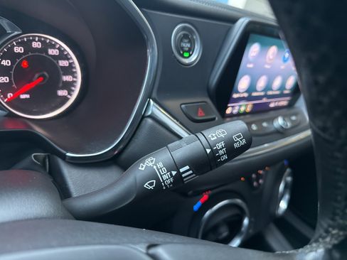 Used 2019 Chevrolet Blazer LT w/ Sun and Wheels Package image 36