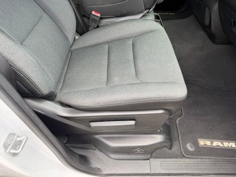 Used 2019 RAM 1500 Tradesman AWD/4WD image 16