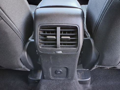 Used 2025 Ford Escape Active image 13