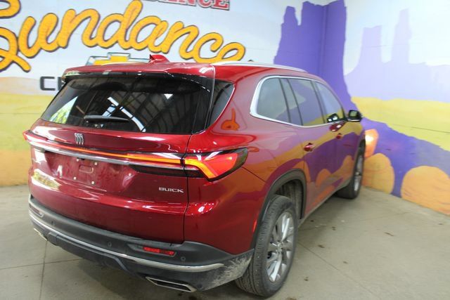 Used 2025 Buick Enclave Preferred w/ LPO, Floor Liner Package FWD image 4
