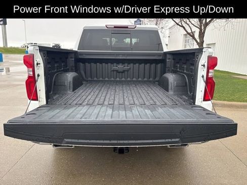 Used 2024 Chevrolet Silverado 1500 LTZ AWD/4WD image 22