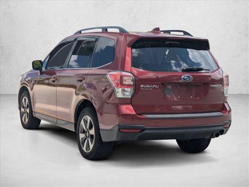 Used 2018 Subaru Forester 2.5i Limited AWD/4WD image 7