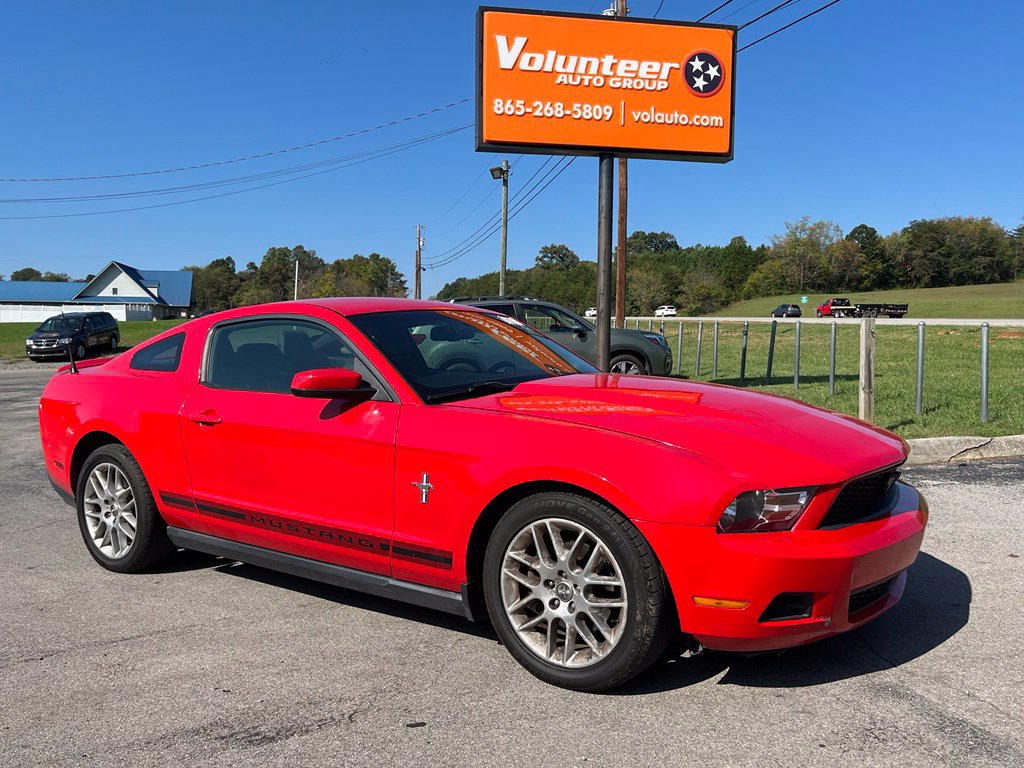 Used 2012 Ford Mustang Premium RWD image 1