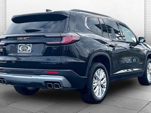 Used 2024 GMC Acadia Elevation image 14