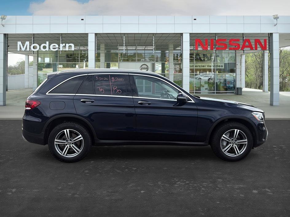 Used 2022 Mercedes-Benz GLC 300 image 6
