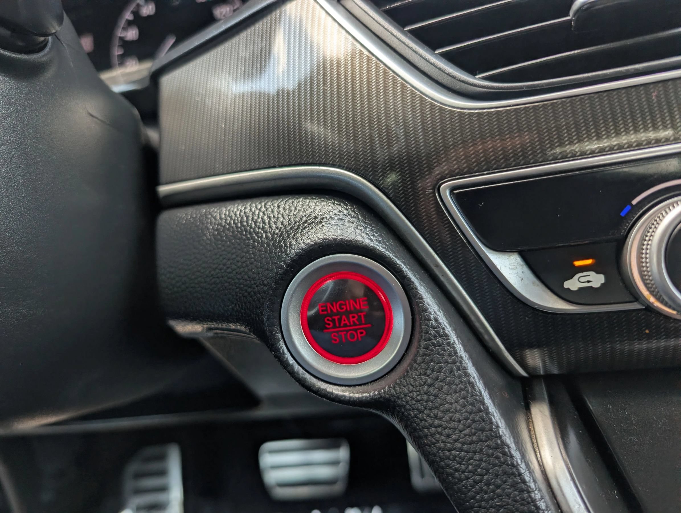 Used 2019 Honda Accord Sport image 28