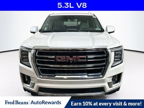 Used 2021 GMC Yukon SLT w/ SLT Premium Package AWD/4WD image 2