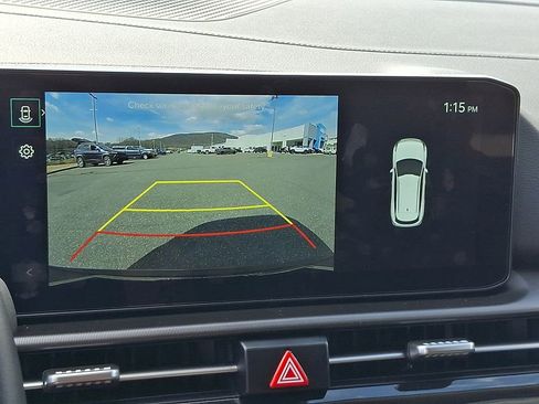 Used 2026 Kia Sportage EX w/ EX Panorama Roof Package image 18