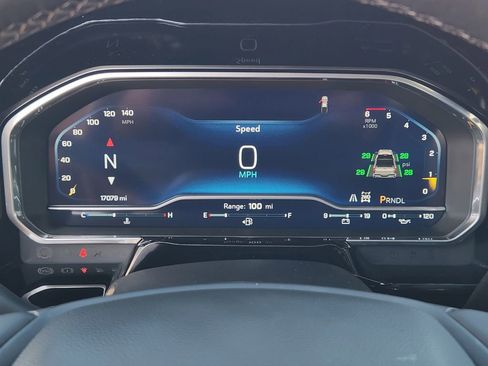 Used 2023 Chevrolet Silverado 1500 LT image 22