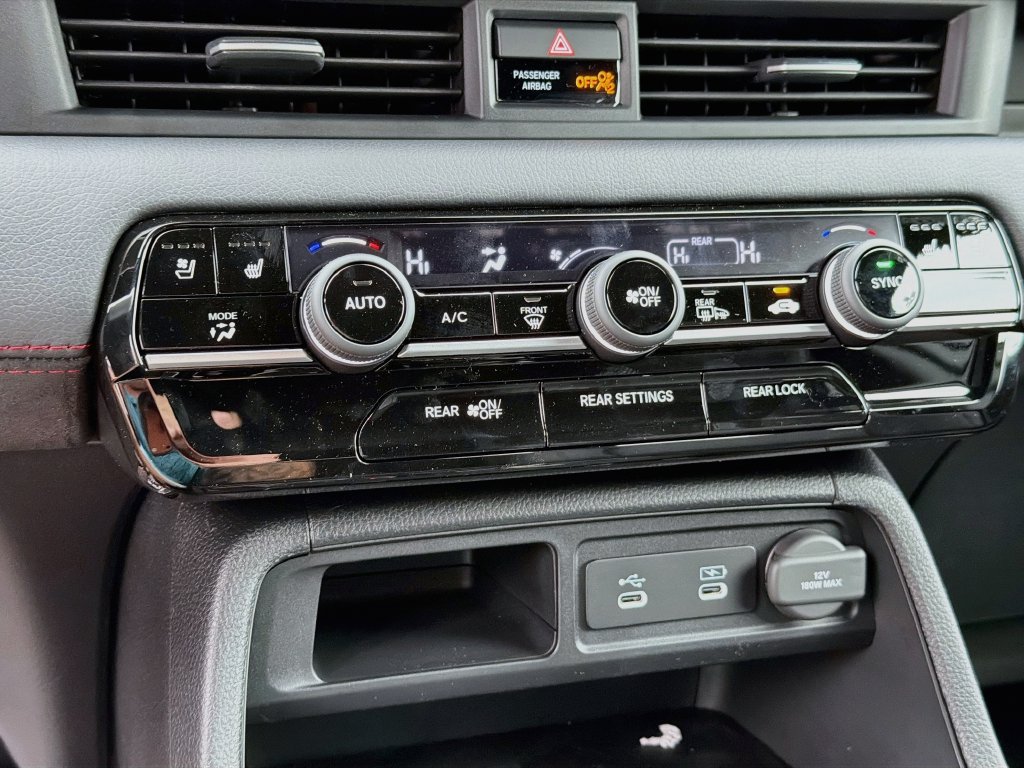 New 2026 Honda Pilot Black Edition image 19