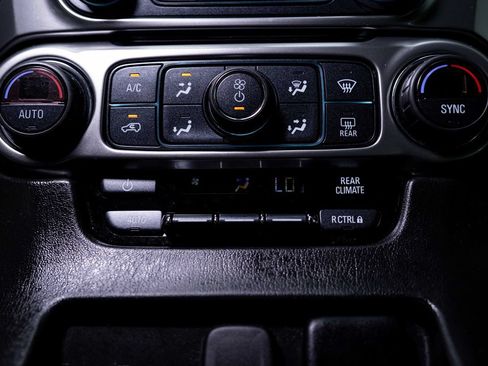 Used 2019 Chevrolet Tahoe 4WD image 21