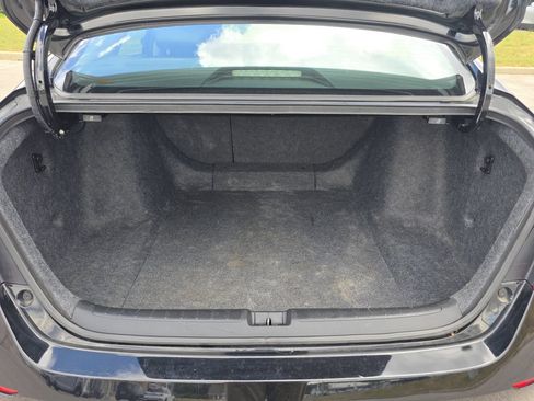 Used 2021 Honda Accord Touring image 14