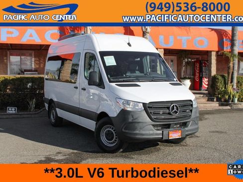 Used 2022 Mercedes-Benz Sprinter 2500 image 1