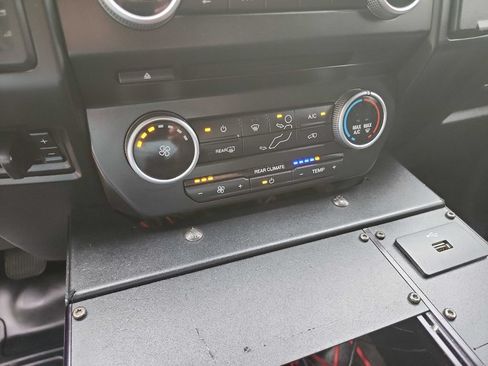 Used 2018 Ford Expedition XL AWD/4WD image 21