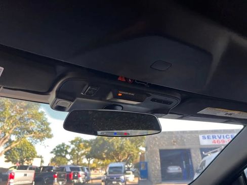 Used 2016 Chevrolet Camaro SS RWD image 32