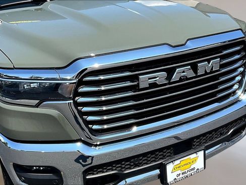 Used 2026 RAM 1500 Laramie AWD/4WD image 31