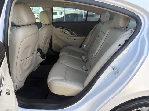 Used 2015 Buick LaCrosse Premium w/ Driver Confidence Package #1 FWD image 9