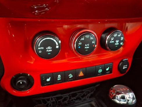 Certified 2018 Jeep Wrangler Unlimited Sahara w/ Max Tow Package image 14