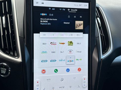 Used 2024 Ford Edge SEL image 18