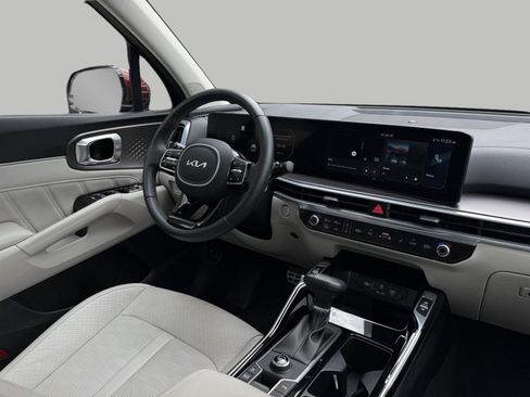 Used 2025 Kia Sorento SX FWD image 33