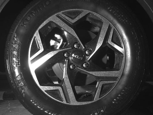 Used 2025 Kia Sportage LX image 15