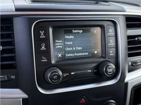 Used 2016 RAM 1500 Classic SLT image 43