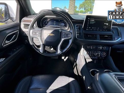 Used 2023 Chevrolet Suburban LT AWD/4WD image 5