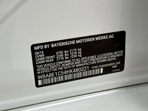 Used 2017 BMW 330e image 20
