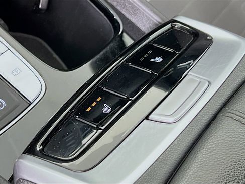 Certified 2022 Hyundai Santa Cruz SEL w/ Activity Package image 20