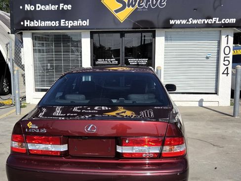 Used 2001 Lexus ES 330 FWD image 8