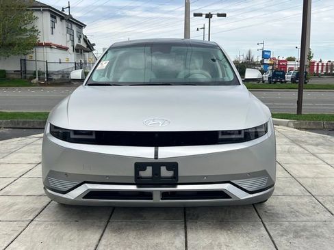 Used 2024 Hyundai Ioniq 5 Limited image 4