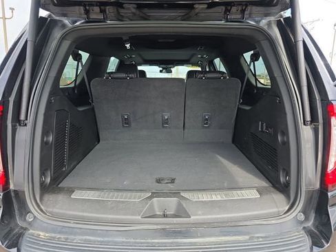 Used 2023 GMC Yukon XL AT4 w/ AT4 Premium Package image 15