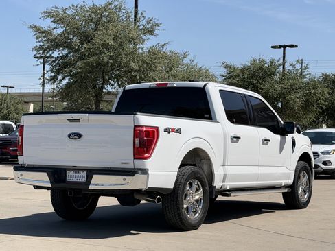 Used 2022 Ford F150 XLT w/ Equipment Group 302A High AWD/4WD image 4