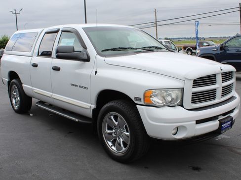 Used 2004 Dodge Ram 1500 Truck SLT w/ Sport Appearance Group AWD/4WD image 8
