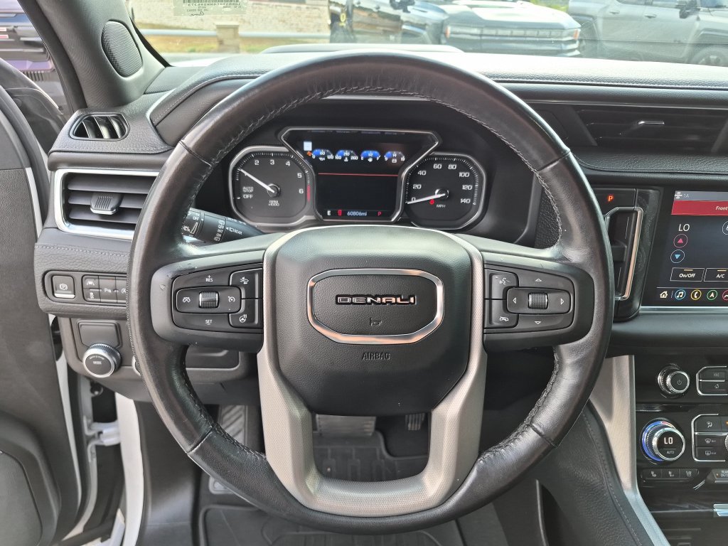 Used 2021 GMC Yukon Denali w/ Denali Premium Package RWD image 20