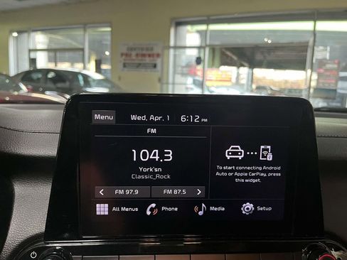 Used 2023 Kia Forte LXS FWD image 17