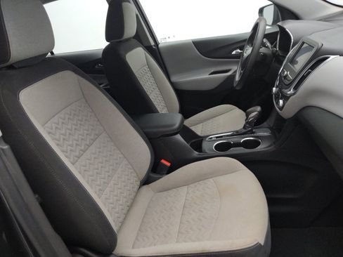Used 2022 Chevrolet Equinox LS w/ Driver Confidence II Package FWD image 21
